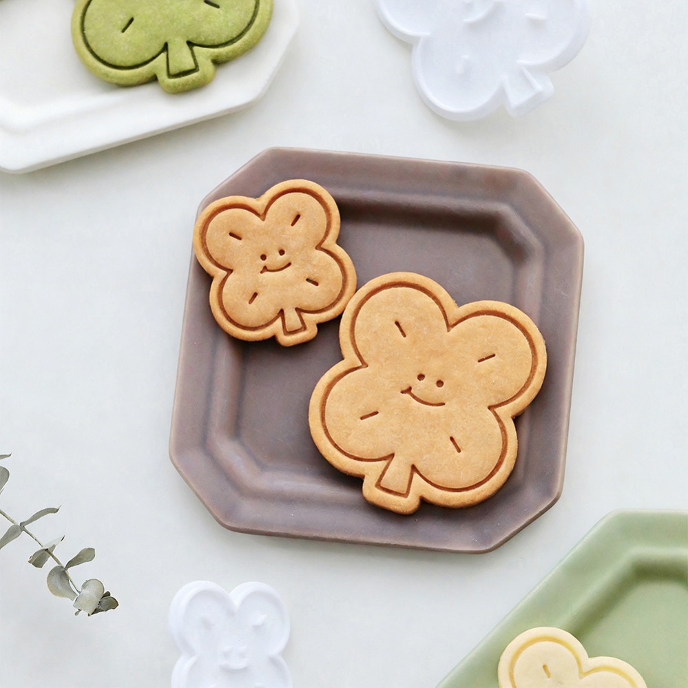 Lucky Four-Leaf Clover Cookie  - Kitchen Equipment For Baking 评论和价格