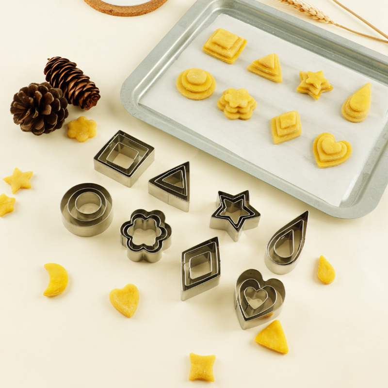 12/30PCS Stainless Steel Mini  - Kitchen Baking Set 评论和价格